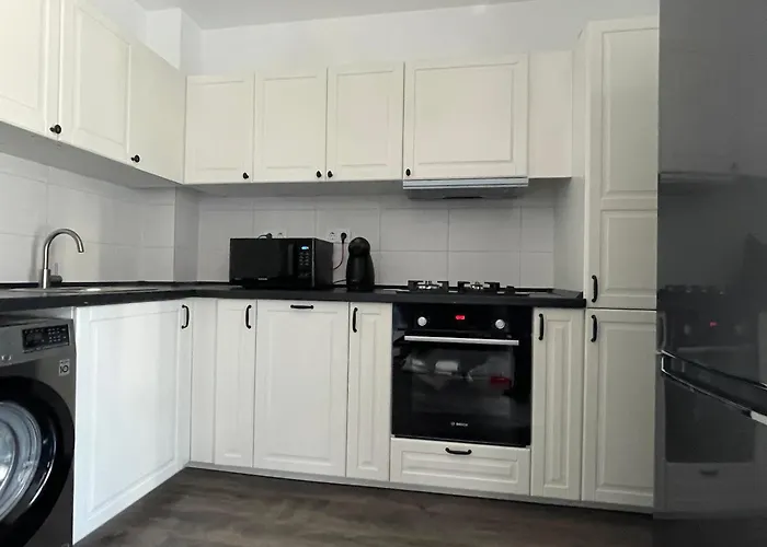 Luxury Apartment - Pipera Metro Station - Near Promenada Mall