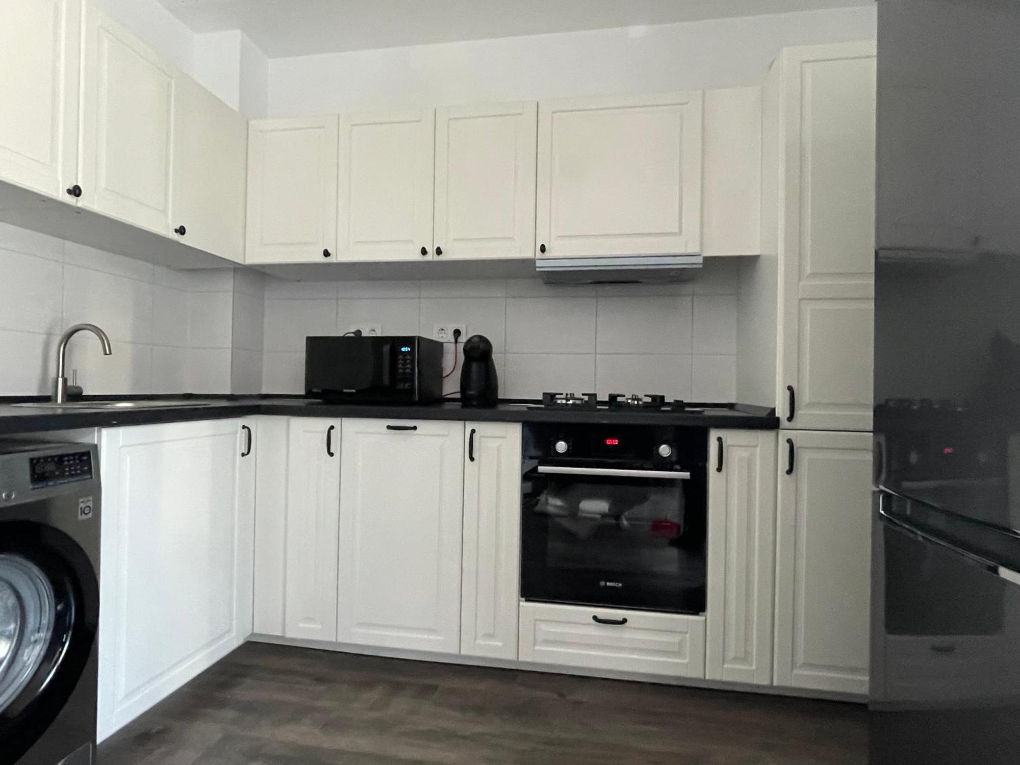 Apartamento Luxury - Pipera Metro Station - Near Promenada Mall