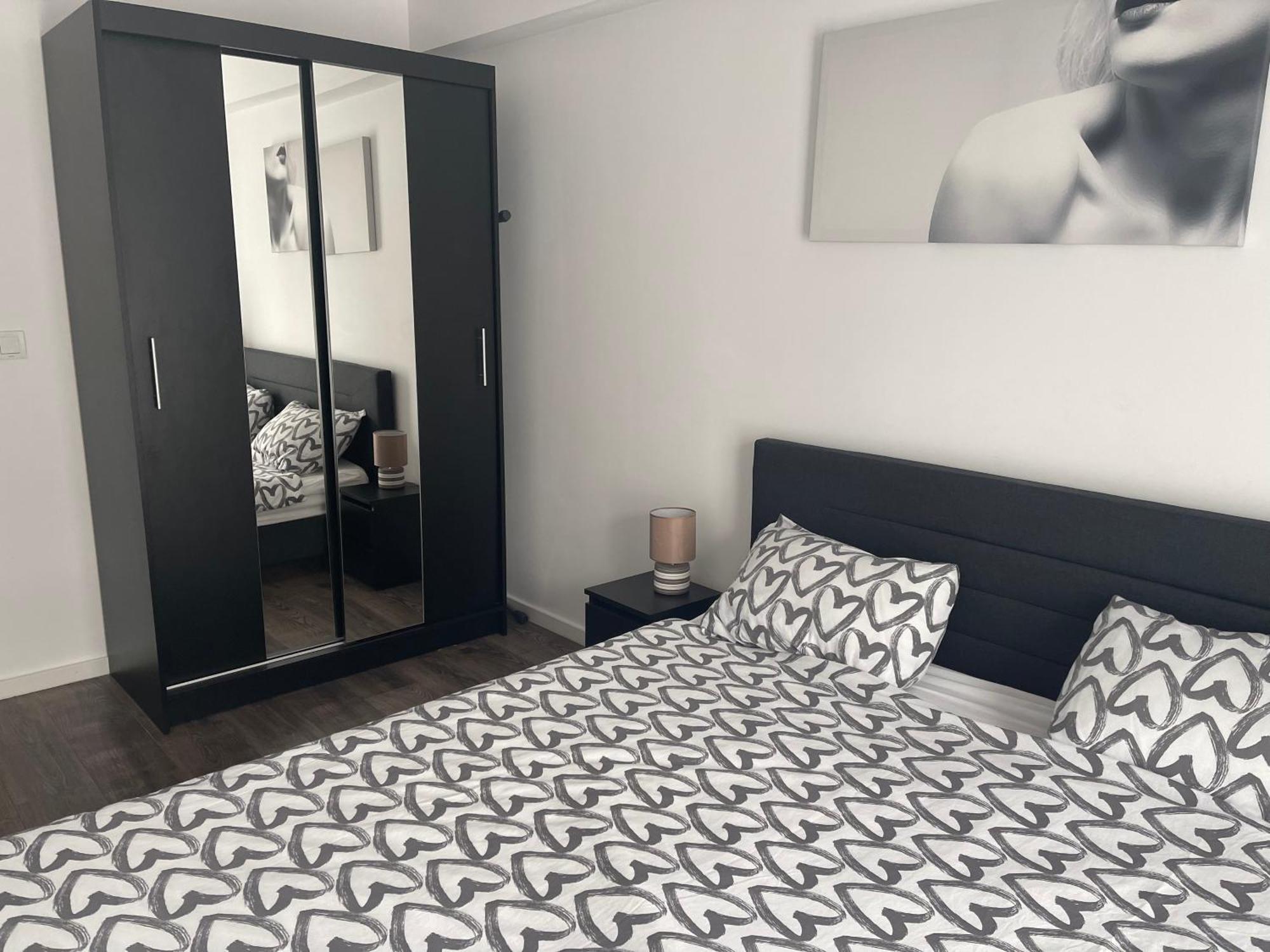 Luxury - Pipera Metro Station - Near Promenada Mall Apartamento